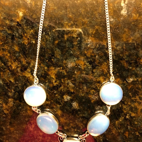 🔹Price Drop🔹Milky Opal Gemstone Statement - Picture 6 of 7